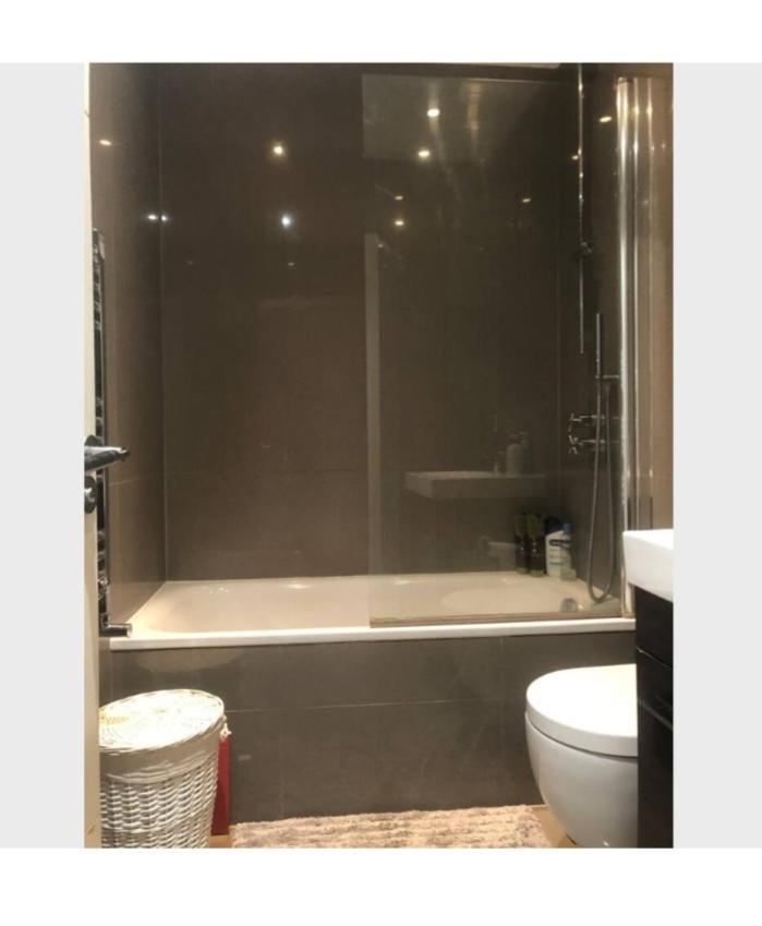 Amara Nomad 1 * Londra